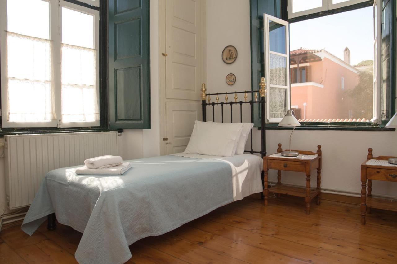 1861 Mansion Spetses Villa Exterior foto